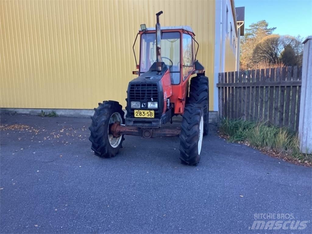 Valmet 4x4 Traktorer