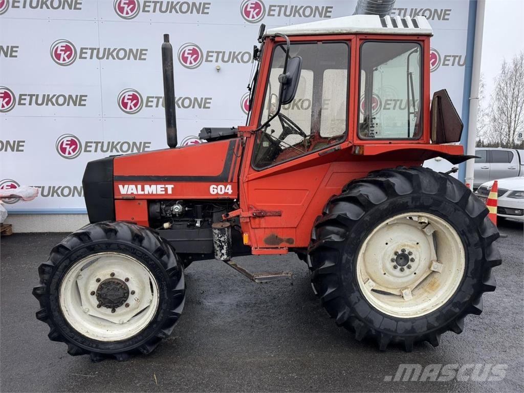 Valmet 604 Traktorer