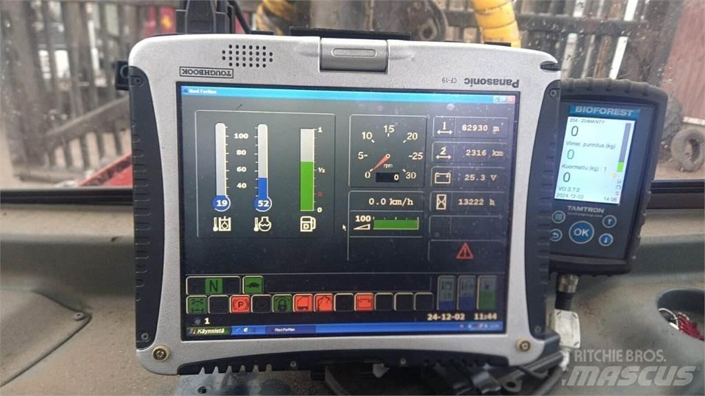 Valmet 840.3 Lassbærere