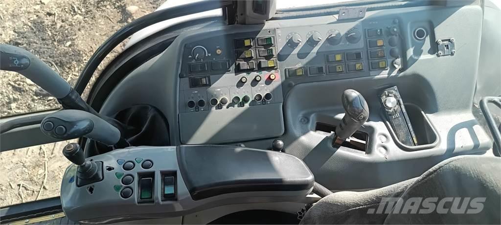 Valtra T 180 Traktorer