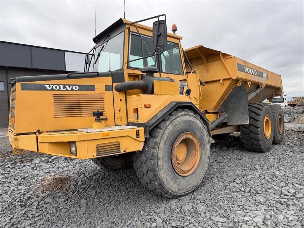 Volvo A 25 C Rammestyrte Dumpere