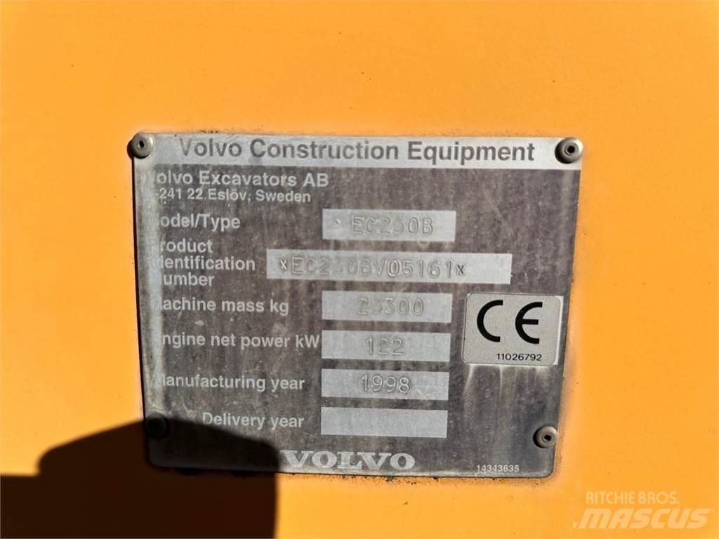 Volvo EC230B Beltegraver