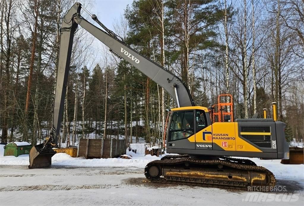 Volvo EC250EL Beltegraver