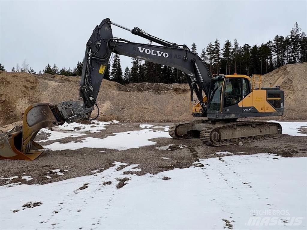 Volvo EC250EL Beltegraver