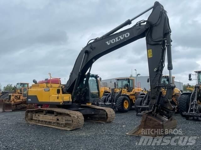 Volvo EC300DL Beltegraver