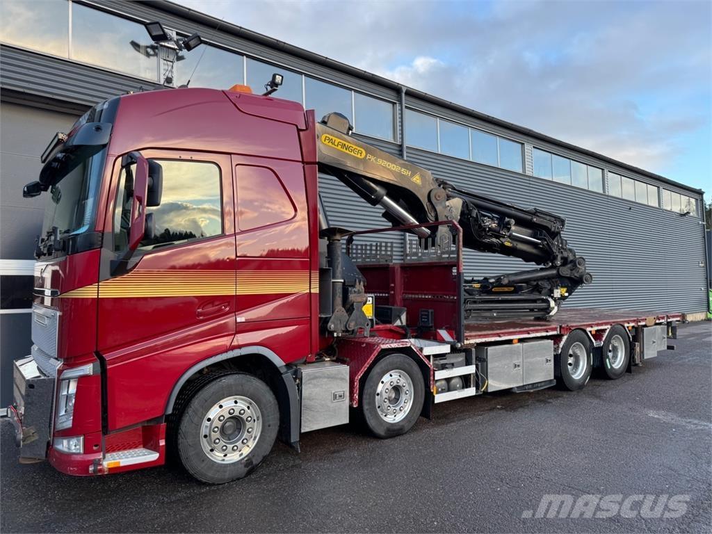 Volvo FH540 8X4 Kranbil