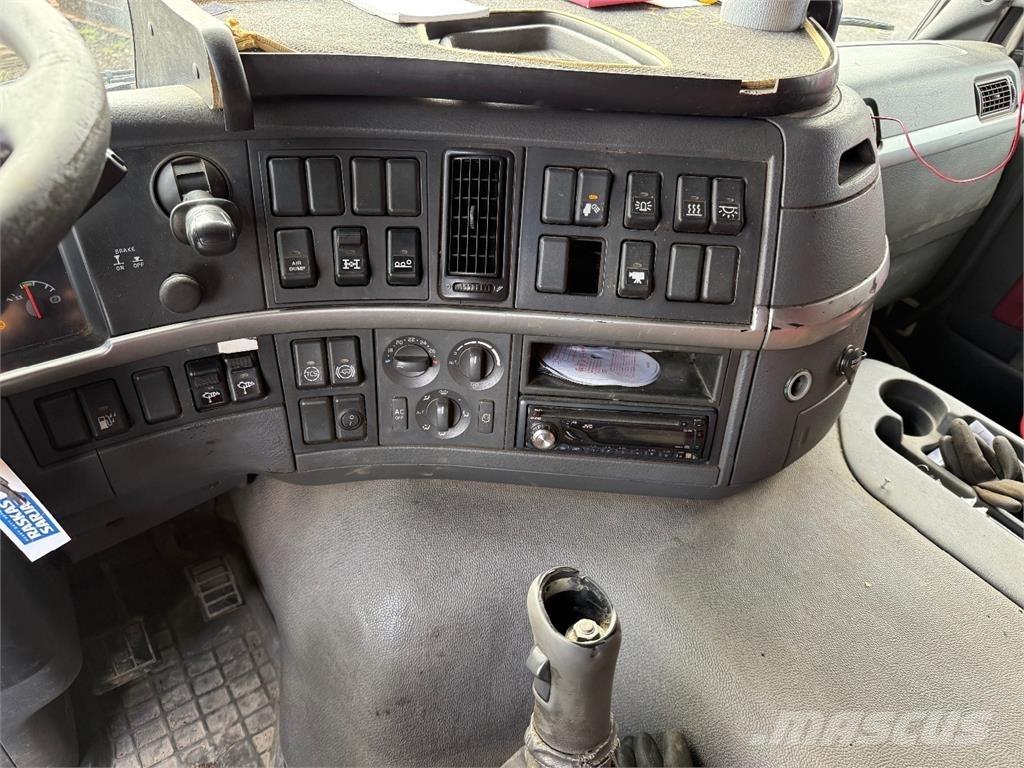 Volvo FM 12 8x4 Krokbil