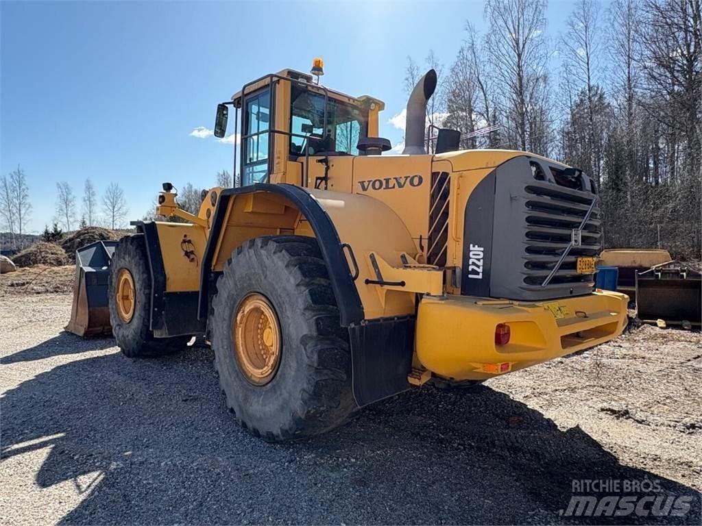 Volvo L 220 F Hjullastere