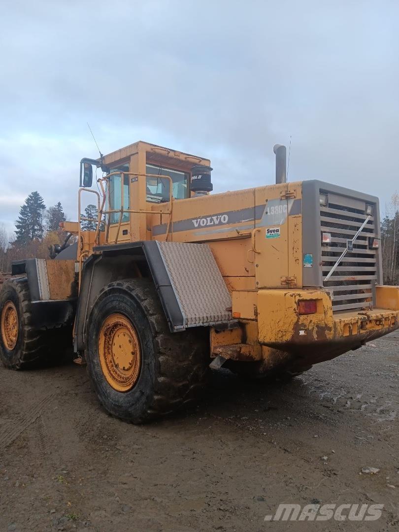 Volvo L330C Hjullastere