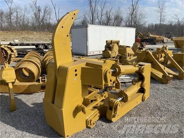 CAT D8 Rippere