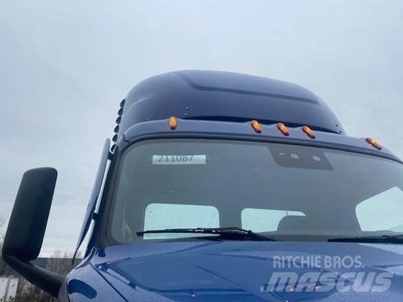 Freightliner CASCADIA 116 Trekkvogner