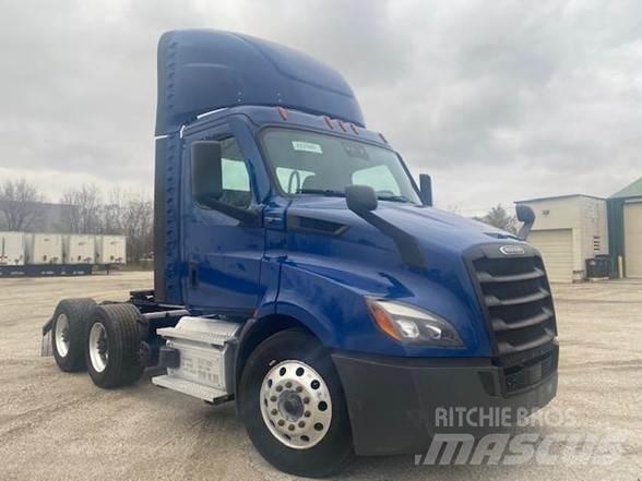 Freightliner CASCADIA 116 Trekkvogner