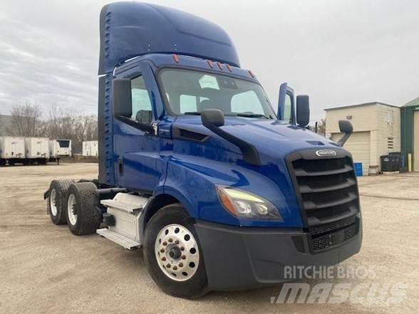 Freightliner CASCADIA 116 Trekkvogner