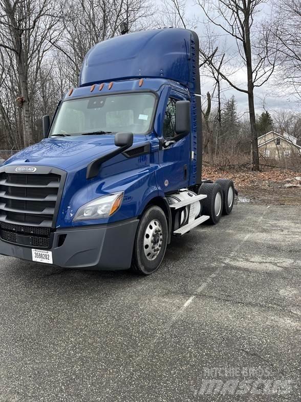 Freightliner CASCADIA 116 Trekkvogner