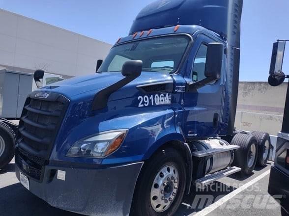 Freightliner CASCADIA 116 Trekkvogner