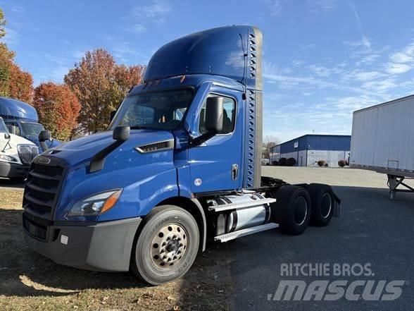 Freightliner CASCADIA 116 Trekkvogner