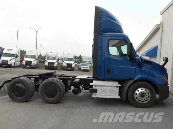 Freightliner CASCADIA 116 Trekkvogner