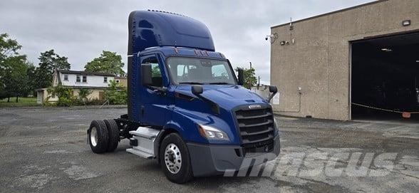 Freightliner CASCADIA 116 Trekkvogner