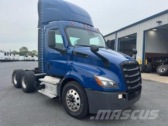 Freightliner CASCADIA 116 Trekkvogner