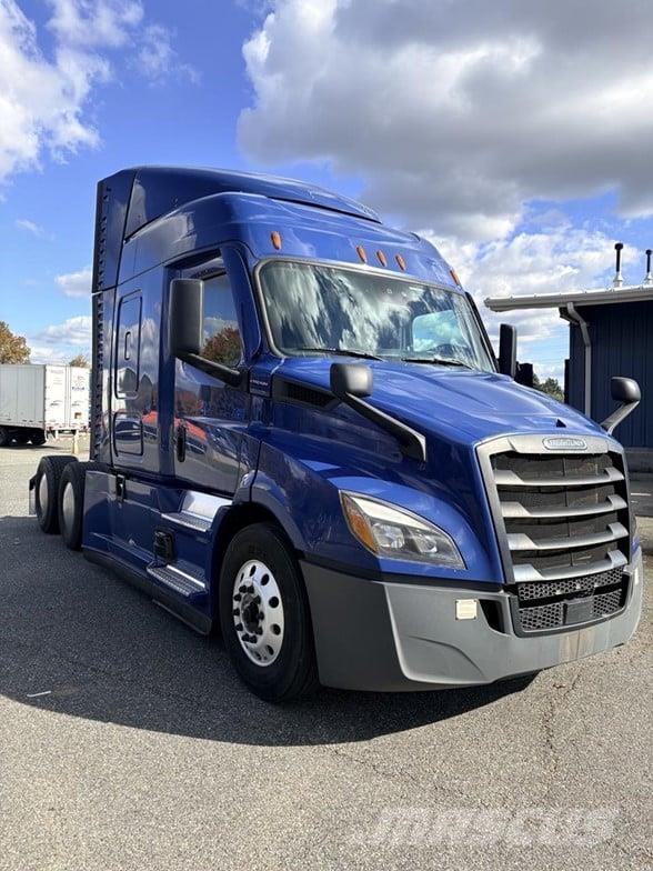 Freightliner CASCADIA 116 Trekkvogner