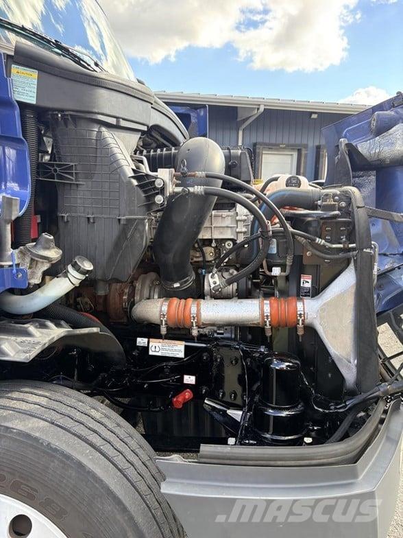 Freightliner CASCADIA 116 Trekkvogner