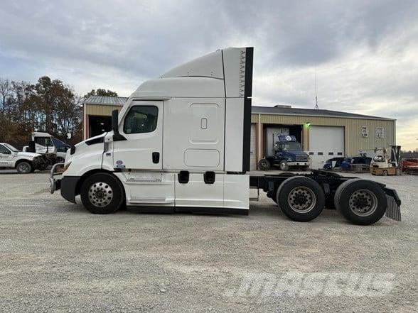 Freightliner CASCADIA 116 Trekkvogner