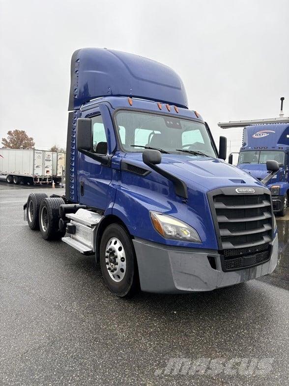 Freightliner CASCADIA 116 Trekkvogner