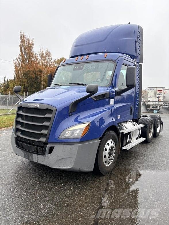 Freightliner CASCADIA 116 Trekkvogner