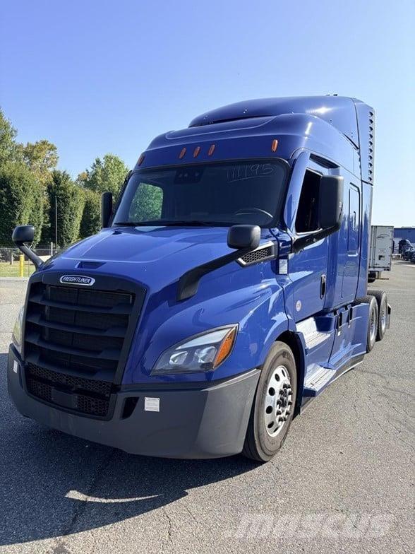 Freightliner CASCADIA 116 Trekkvogner