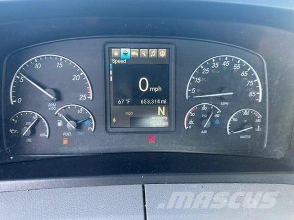 Freightliner CASCADIA 116 Trekkvogner