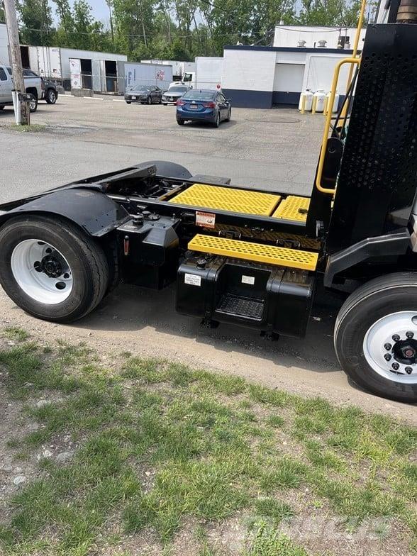 Kalmar OTTAWA T2 Terminaltraktor