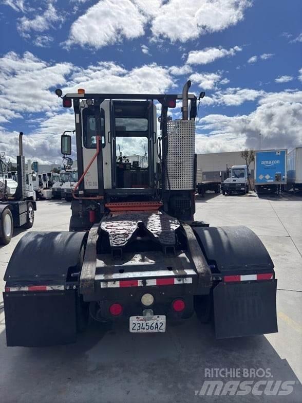 Tico PROSPOTTER Terminaltraktor