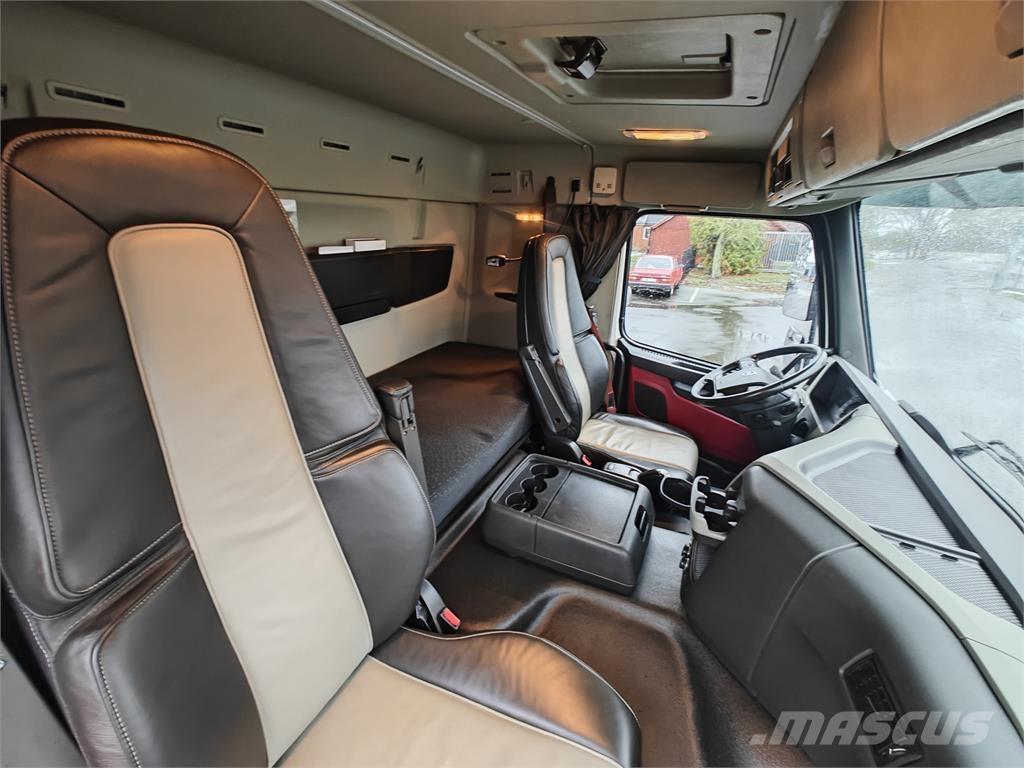 Volvo FM330 Skapbiler