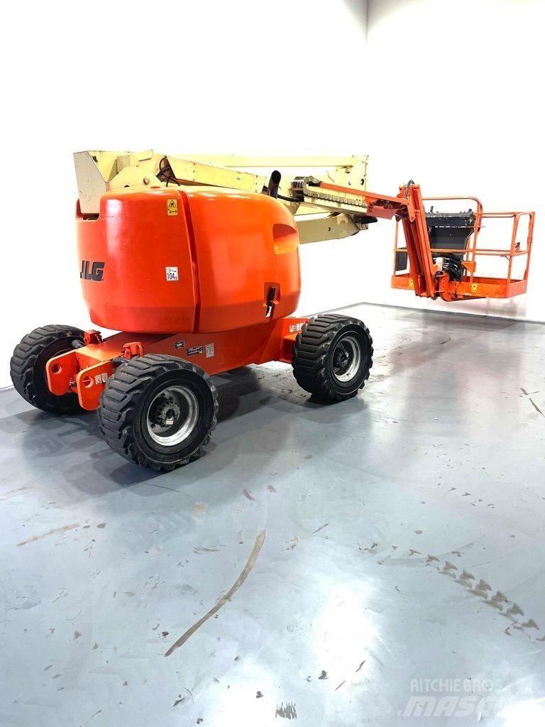 JLG 450AJ Leddede bomlifter