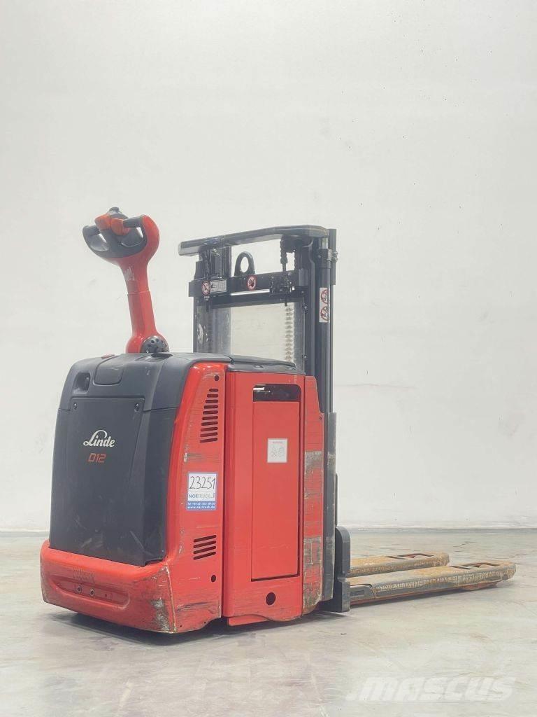 Linde D12-133 Ledestablere
