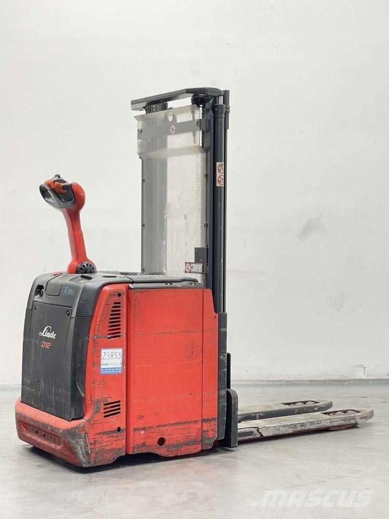 Linde D12-133 Ledestablere