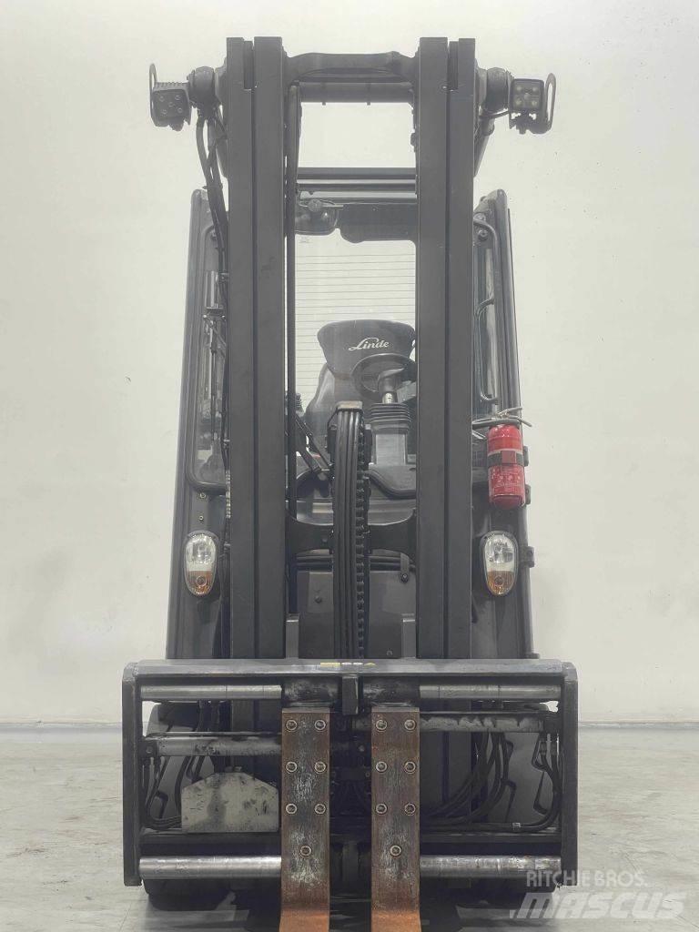 Linde E30H-01/600-387 Elektriske trucker