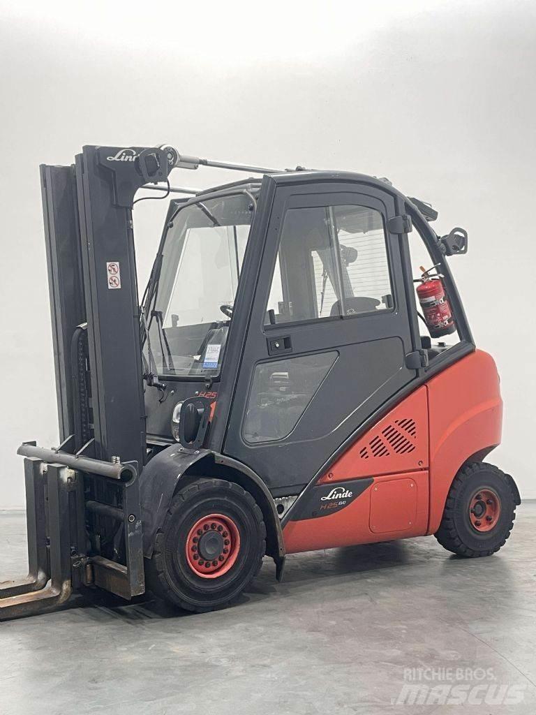 Linde H25D-02/600-393 Diesel Trucker