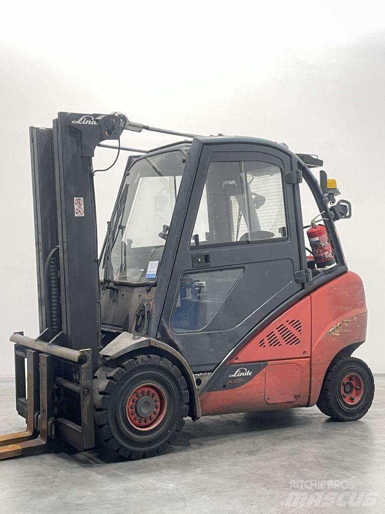 Linde H25D-02/600-393 Diesel Trucker