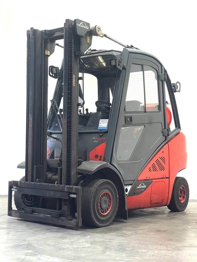 Linde H25T-392-EVO Propan trucker