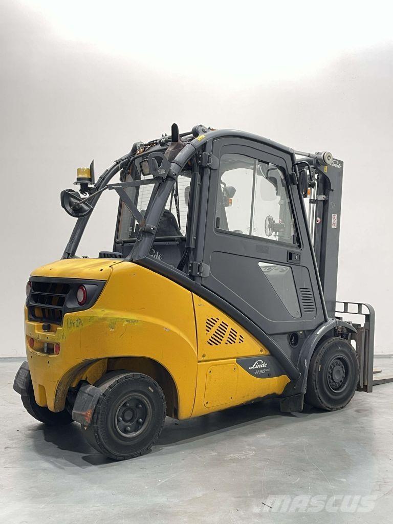 Linde H30D-02-393 Diesel Trucker