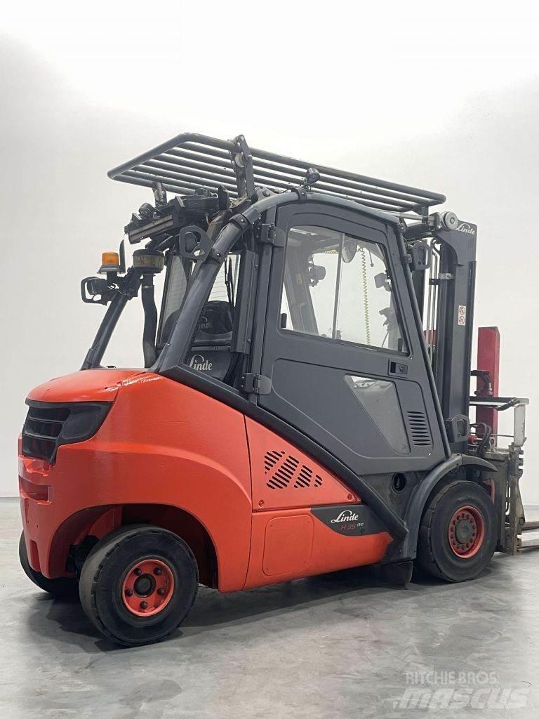 Linde H35D-02-393 Diesel Trucker