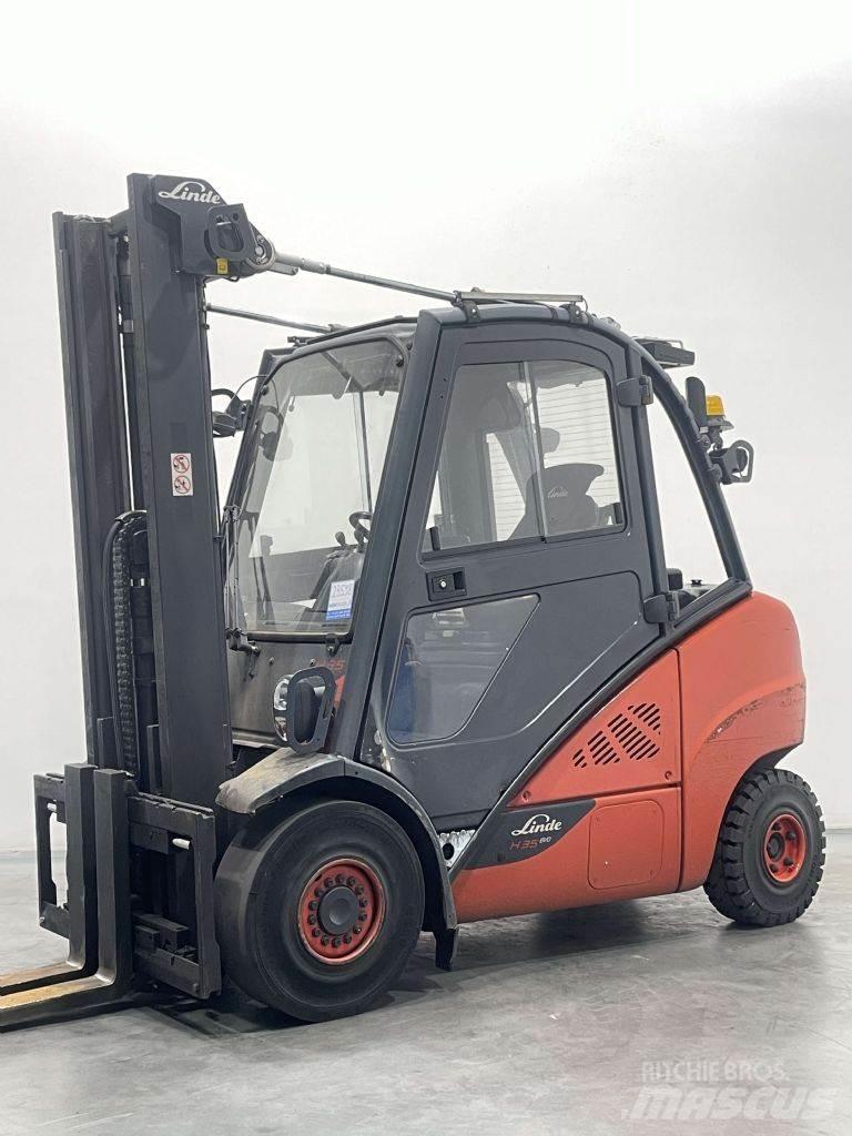 Linde H35D-02-393 Diesel Trucker