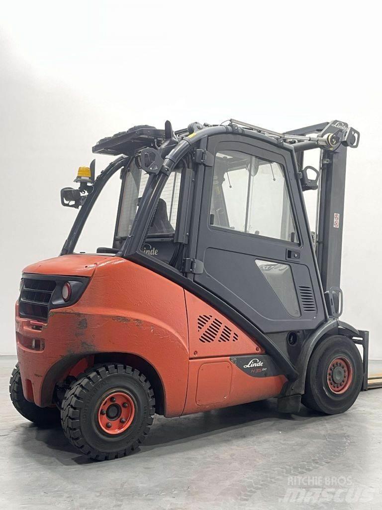 Linde H35D-02-393 Diesel Trucker
