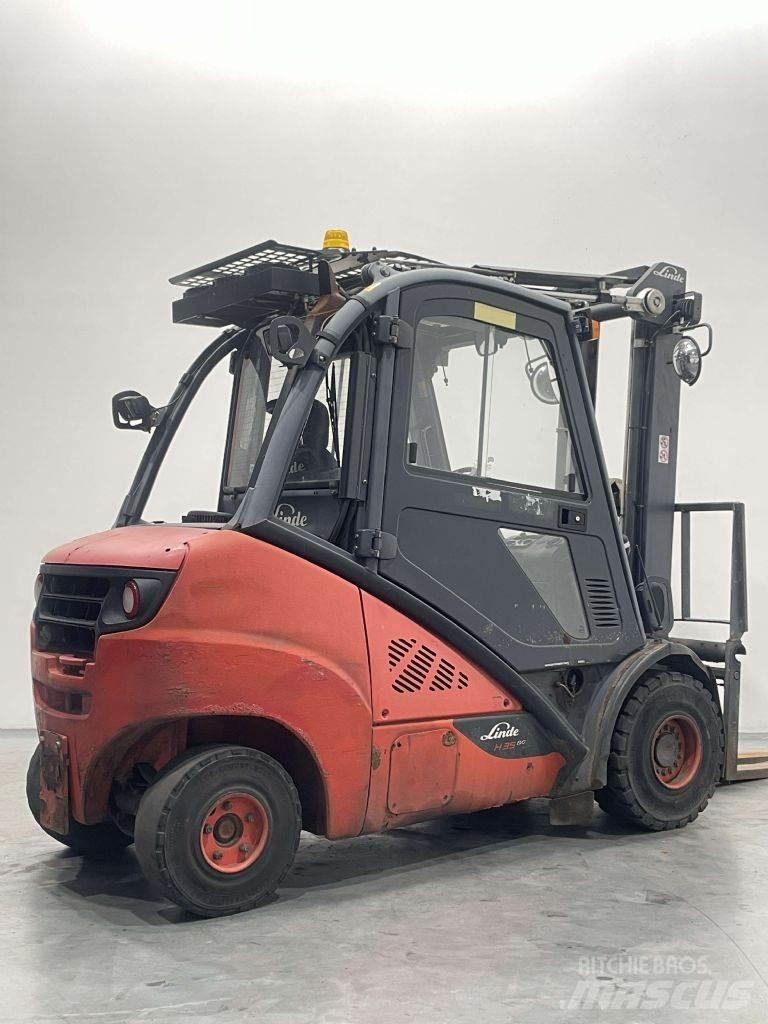 Linde H35D-02-393 Diesel Trucker