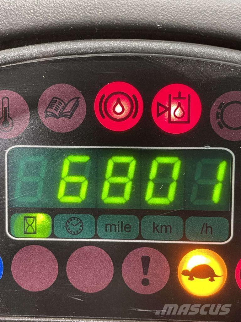 Linde P250-127 Tauetraktor