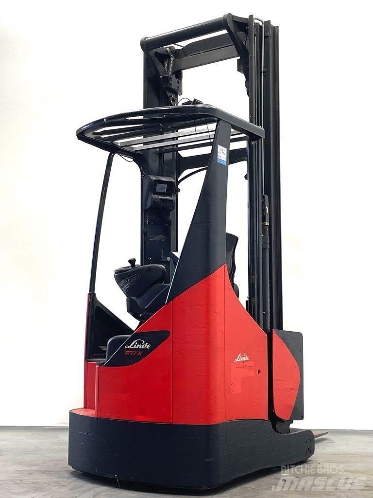 Linde R17X-116 Skyvemasttruck