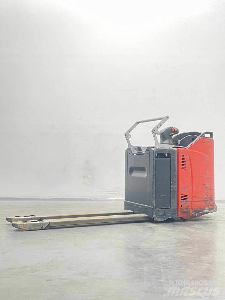 Linde T25SP-131 Lavtløftende truck