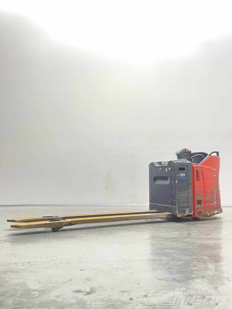 Linde T30SP-131 Lavtløftende truck