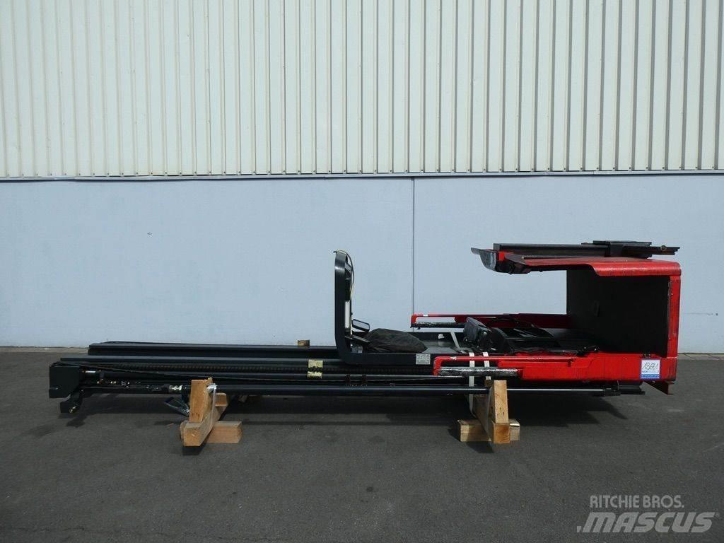 Linde V12-015 Høytløftende plukketruck